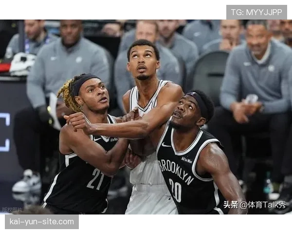 马刺替补席贡献48分 轮换阵容深度成为连胜保障